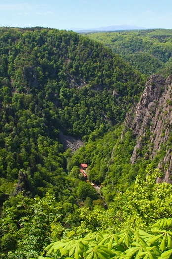 Blick vom Hexentanzplatz ins Bodetal