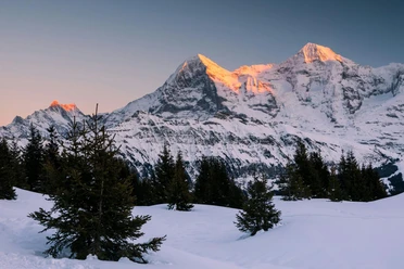 13.01.2018 Eiger et Mönch en soirée