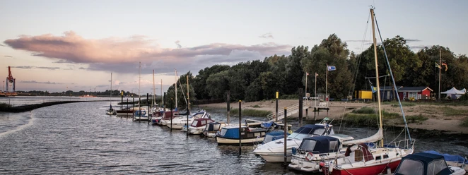 Kleiner Hafen an der Weser, Sandstedt