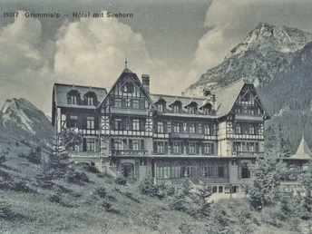 Hotel Kurhaus mit Blick auf Seehore