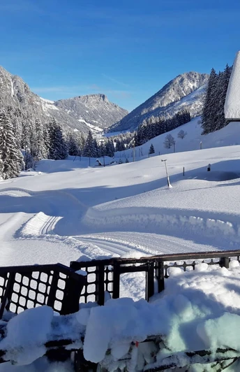 Loipenchef René sorgt stets fürs frisch präparierte Loipen