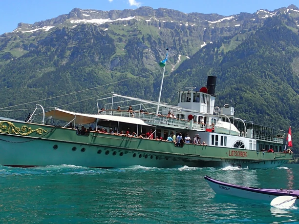 Schifffahrt Brienzersee und Kayak Tour mit Hightide