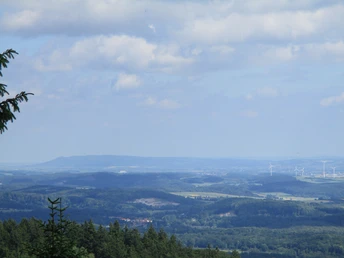 Aussicht vom Ravensberg zum Kyffhäuser