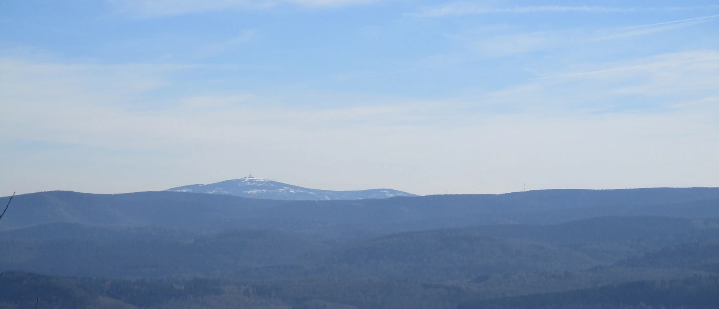 Auf luftigen Höhen reicht die Sicht weit ins Land