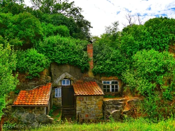 Höhlenwohnungen Langenstein - Außenansicht