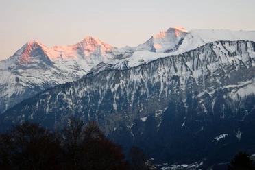 beatenberg-stall visit-view-mountains-winter