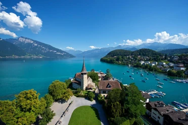 Château de Spiez avec baie