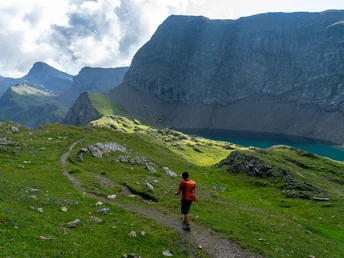 Am Hagelseewli mit Sicht zum Schwarzhorn.