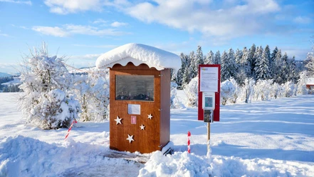 Adventsweg Höchmatt, Schaukasten mit Szenenbild