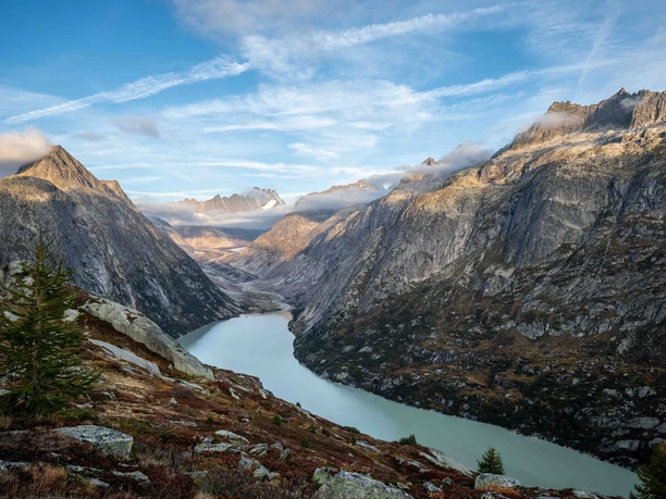 Im Quellgebiet der Aare: Blick auf den Grimselsee.