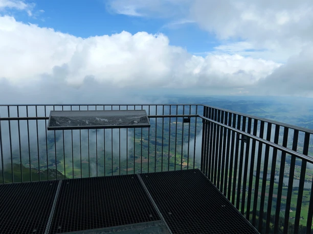 Aussichtsplattform Stockhorn-Nordwand.