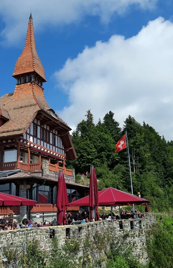 Restaurant panoramique Harder Kulm.