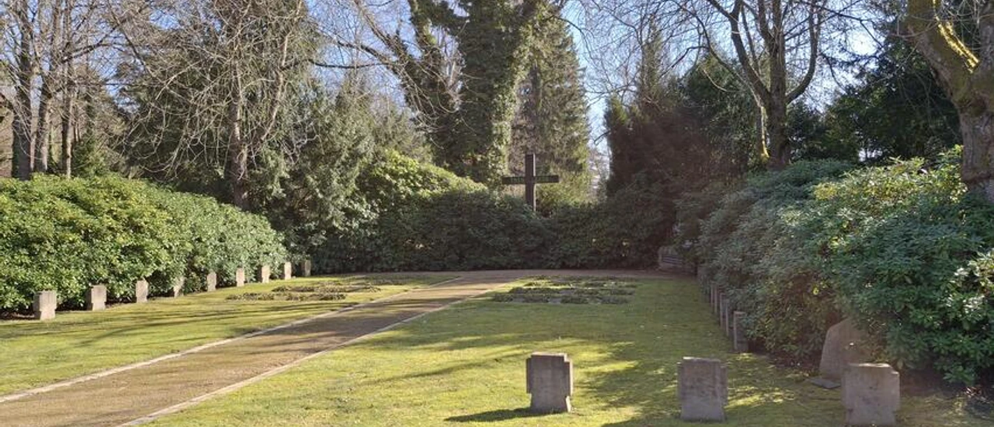 Kriegsgräber zum Gedenken der Opfer des 1. Weltkriegs auf dem Friedhof Hildesheimer Straße