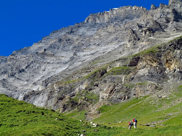 Ascent to the Lötschen Pass.