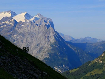 En chemin vers le Sätteli.