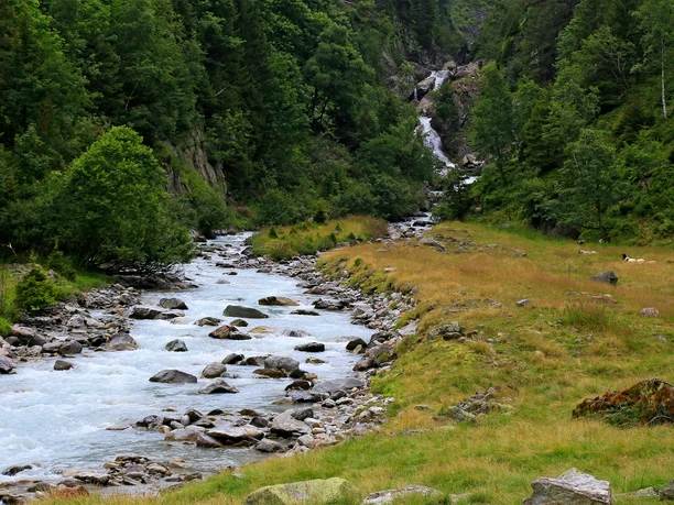 Gadmer Valley and Gadmerwasser.