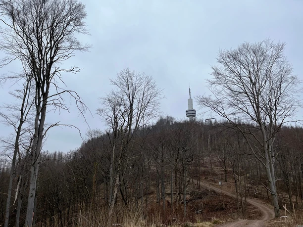 Am Fuße des Ravensberges