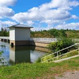 Staumauer und Stempelstelle der Hasselvorsperre