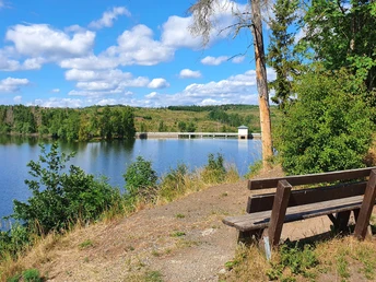 Blick auf die Hasselvorsperre - Staumauer