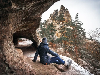 View towards the Hamburg coat of arms