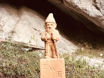 Sculpture in front of the Zwergliloch