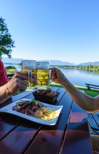 Essen im Alpenblick 1 - Wolfgang Ehn