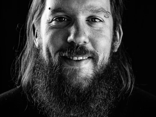 Moderator Ulf Ronnsiek, Foto: Herbert Ahnen