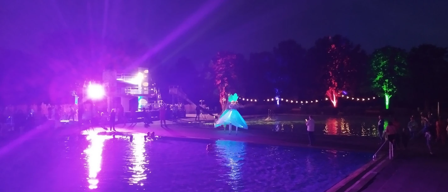 Lichterschwimmen 2025