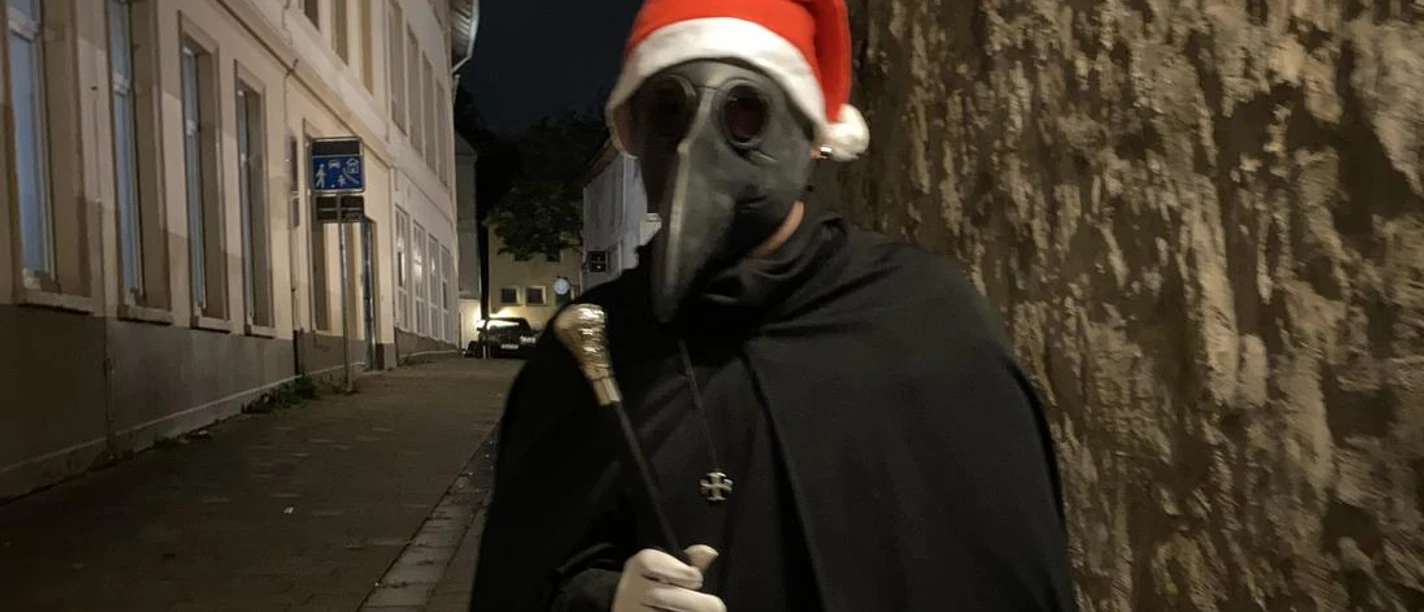 Weihnachtl. Führung mit dem Pestarzt.jpg
