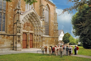 Zuidportaal van de Kilianskirche Korbach