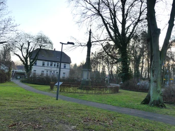 Mühlenwall_Memorial to the War of 1870/71 muehlenwall-memorial-to-war-1870/71