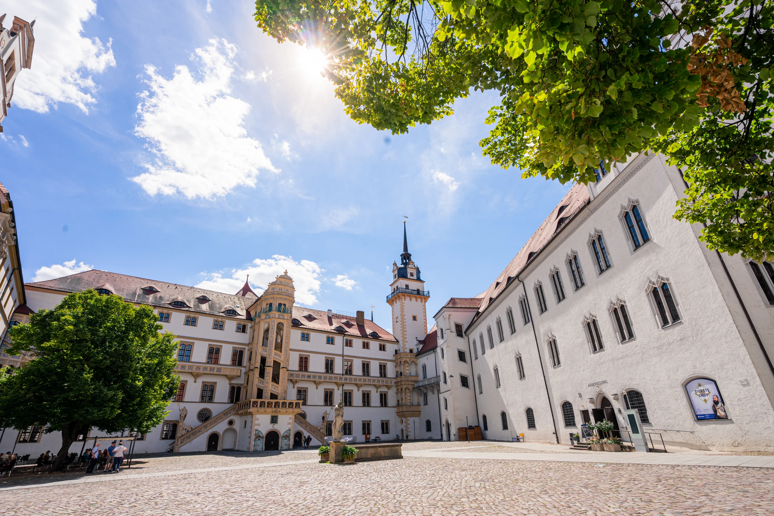 International Saxon Singers' Academy