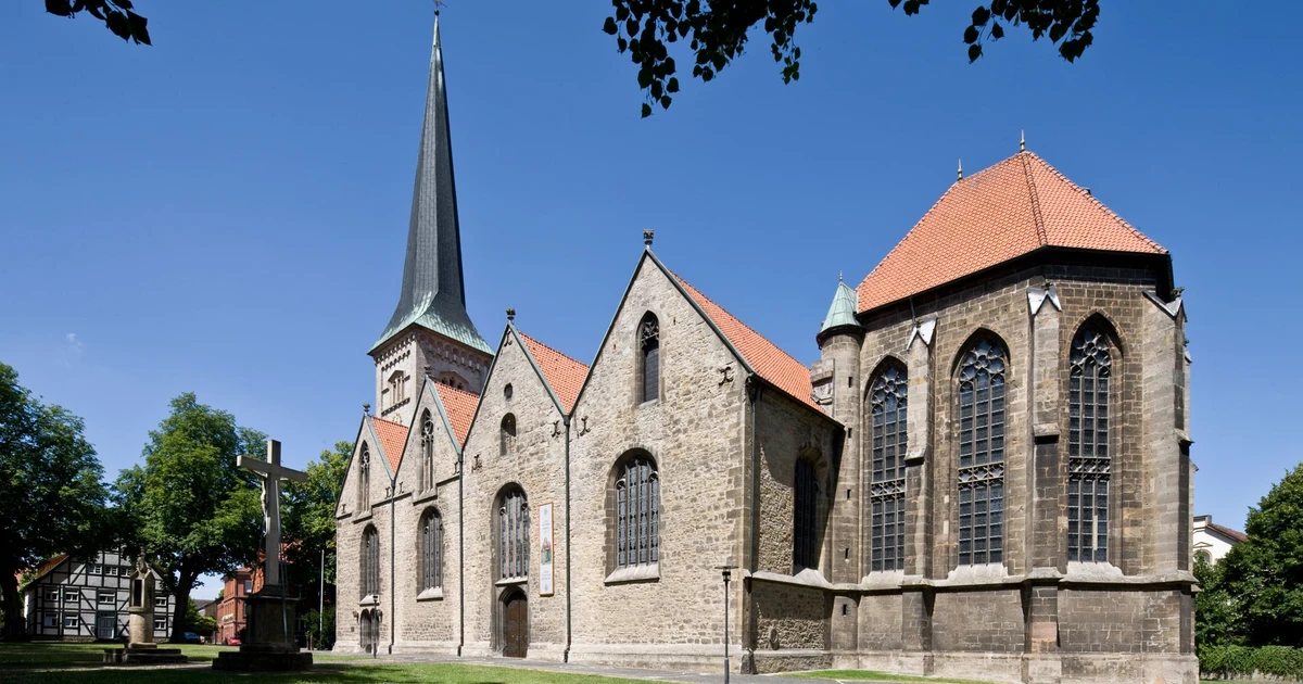 Rundwanderweg Nr. 3 von Brakel über Istrup, Schmechten, Riesel zurück ...