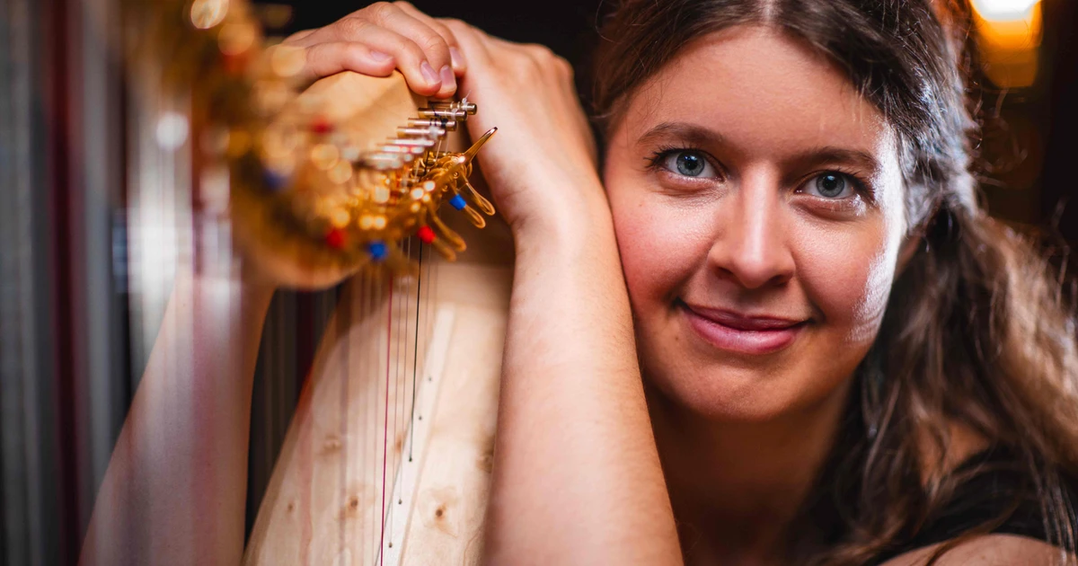 Koncert Salonowy – Tkanie Kolorów – Dźwięk harfy